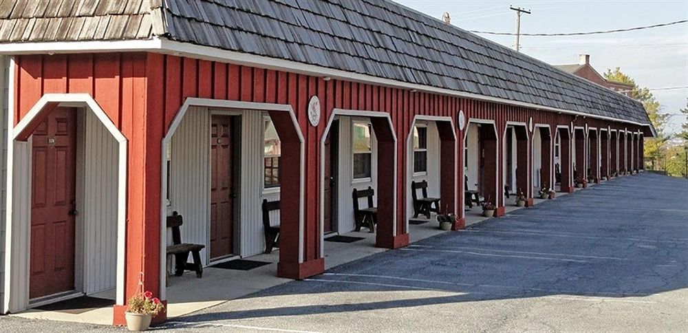 The Carriage House At Strasburg Hotel Kültér fotó