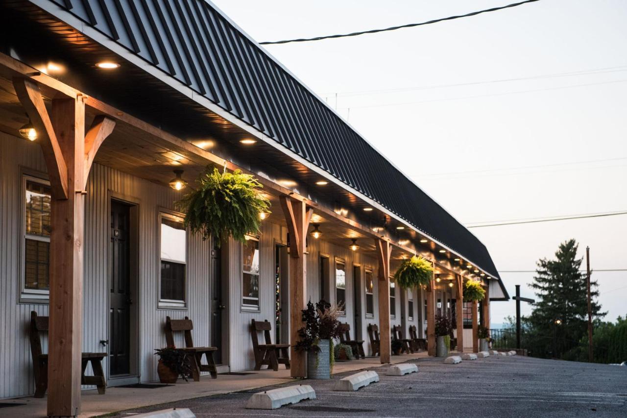 The Carriage House At Strasburg Hotel Kültér fotó